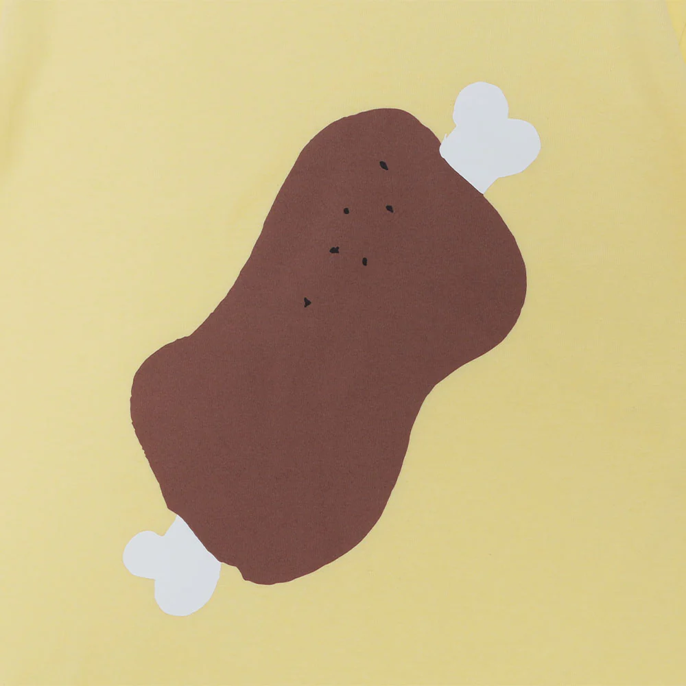 『ハイキュー!!』日向翔陽の「お肉」Tシャツ　日向翔陽サイズ（Ｍサイズ相当）　アクリルバッジ1個付き　＜ハイキュー!!　FAN PARK＞ - Image 2